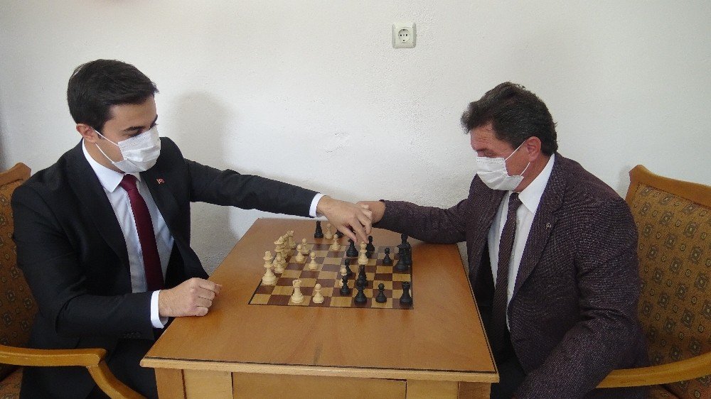 Karaman Başyayla’da KOP destekli spor salonu ve kütüphane sevinci