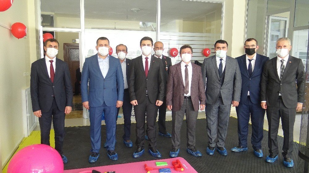 Karaman Başyayla’da KOP destekli spor salonu ve kütüphane sevinci