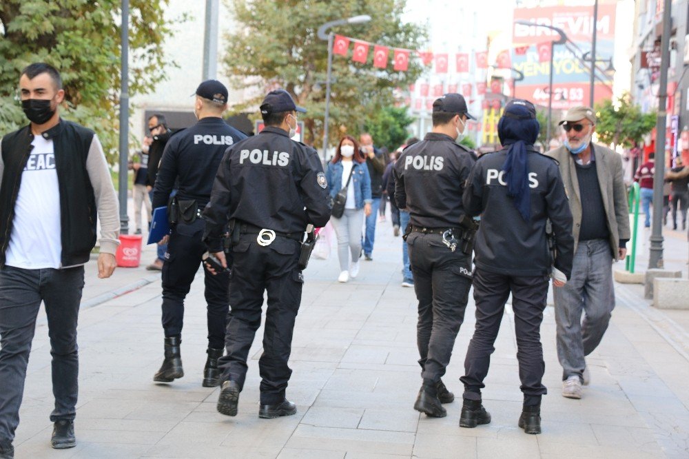 Sokakta sigara yasağı başladı! Polisler ceza yağdırdı
