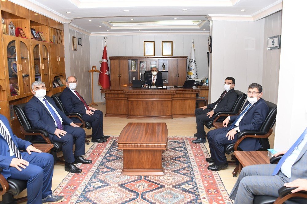 Konya Karapınar'a 138 yıldır yapılmayanı Başkan Altay yapıyor