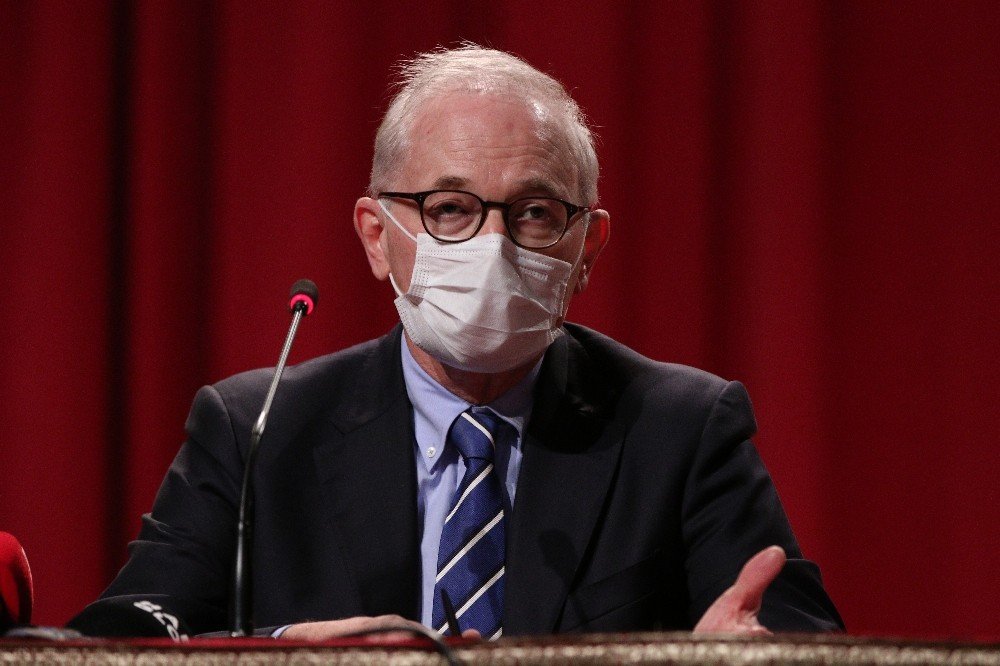 Koronavirüs Bilim Kurulu üyesinden Türkiye'nin aşısı açıklaması