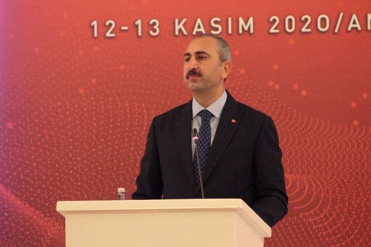 Bakan Gül: “Yatırımcının hukuki güvence ve istikrar beklentisini en yüksek şekilde karşılamak hepimizin görevidir"