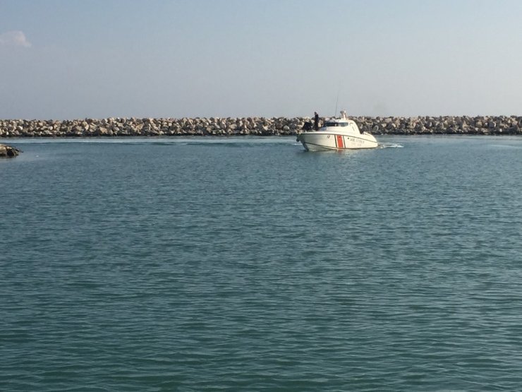 Gemiyle çarpışan teknedeki 4 kişinin cansız bedenleri getirildi