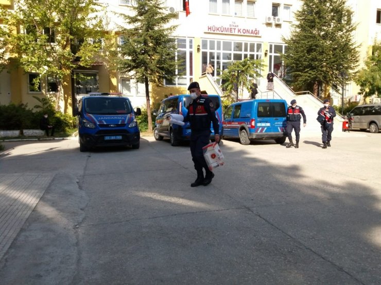 Yaşlı çift cinayetinde gözaltına alınan 6 kişi adliyeye sevk edildi