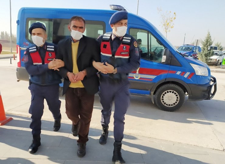 Otostopla 21 camiden hırsızlık yaptı, otostop çekerken yakalandı