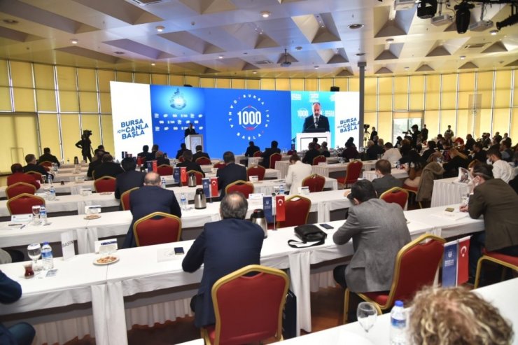 Büyükşehir Belediye Başkanı Aktaş 1050 konutlardaki riskli binaların detayını anlattı