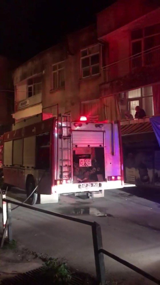 Antalya’da tarihi Balbey’de yangın