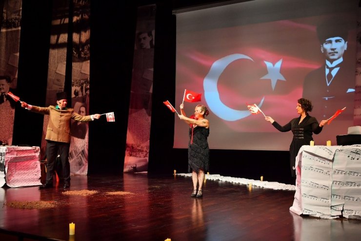 Atatürk Beylikdüzü’nde saygı ve minnetle anıldı