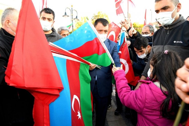 Malatya’da Azerbaycan için zafer konseri düzenledi
