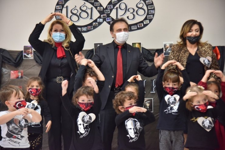 Başkan Şahin, miniklerin Atatürk sevgisine ortak oldu