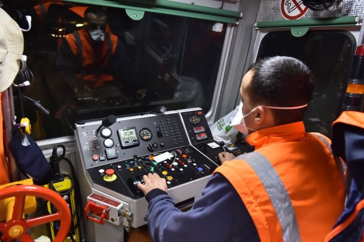 Başkent’in rayları buraj çalışması ile daha güvenli