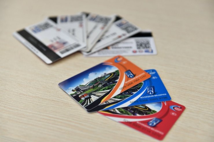 Başkent’te özel toplu taşıma araçlarında Ankarakart dönemi başladı