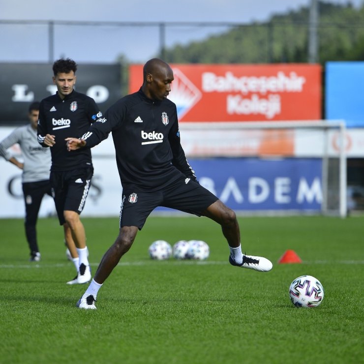 Beşiktaş, Başakşehir maçı hazırlıklarını sürdürdü