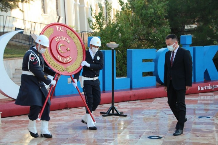 Bilecik’te 09.05’de geçe hayat durdu