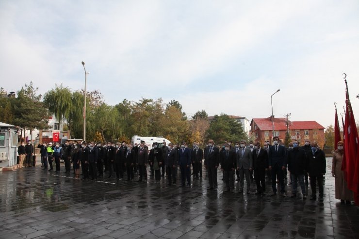 Atatürk’ün ebediyete intikalinin 82. yıldönümü