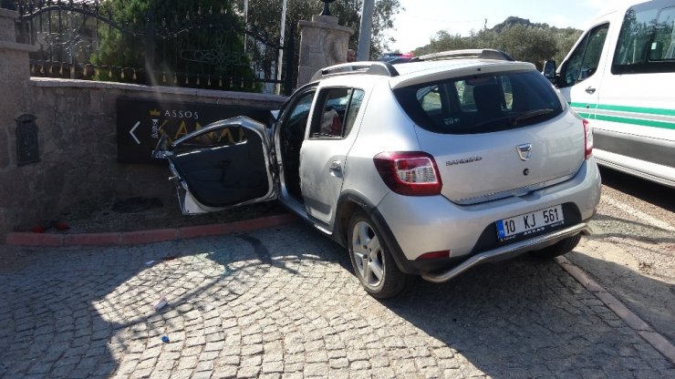 Çanakkale’de trafik kazası: 3 ölü, 1 yaralı