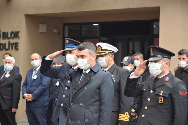 Lapseki’de 10 Kasım Atatürk’ü Anma töreni