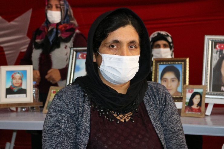 HDP önündeki ailelerin direnişi devam ediyor, nöbete katılım sürüyor
