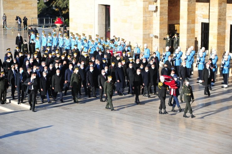 Devlet erkanı 10 Kasım’da Anıtkabir’i ziyaret etti