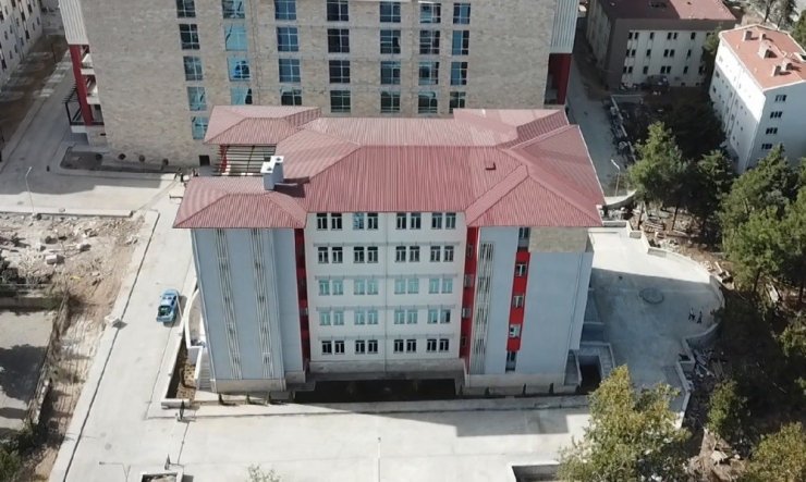 Gençlik ve Spor İl Müdürlüğü yeni binasına taşındı