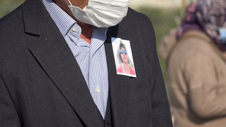 Erkek arkadaşı tarafından boğularak öldürülen üniversiteli Tuba son yolculuğuna uğurlandı