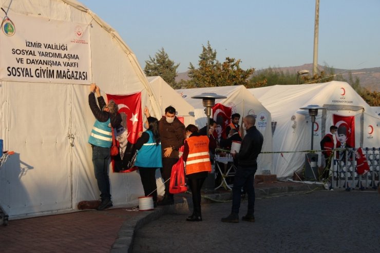 Çadırkentte 10 Kasım