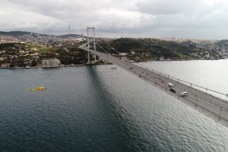 Formula 1 araçları 15 Temmuz Şehitler Köpürüsü’nde