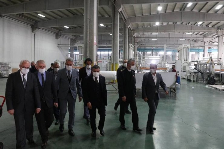 Vali Atay fabrika ziyaretlerine devam ediyor