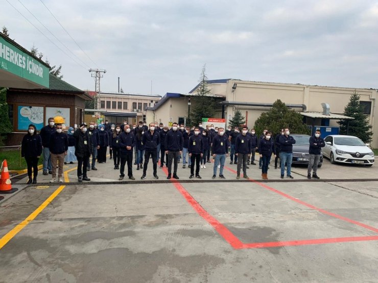 Fabrikada saat 9’u 5 geçe hayat durdu