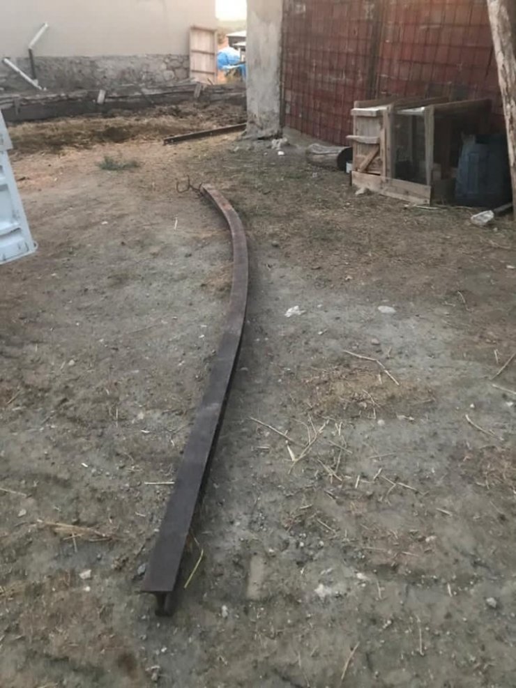 Elazığ’da pes dedirten hırsızlık, tren raylarını çalan şüpheli yakalandı