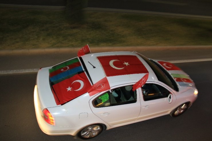 Elazığ’dan Azerbaycan için bin araçlık zafer konvoyu