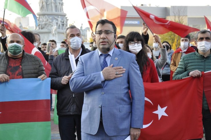 Azerbaycan’ın zaferi Eskişehir’de coşkuyla kutlandı