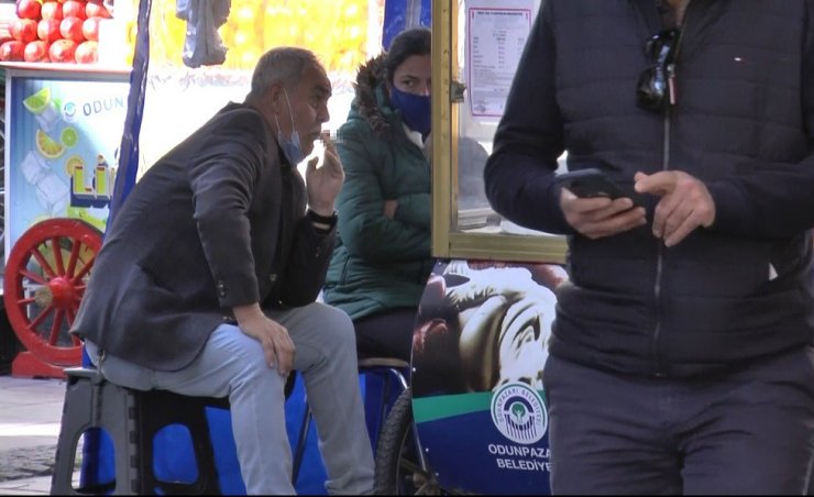 Eskişehir’de sokakta sigara içme yasağı ilk gününde delindi