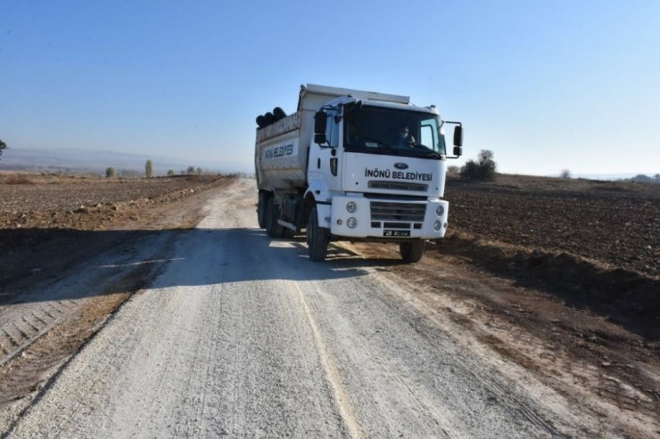 İnönü Yukarı Ilıca 2’nci etabında yol yapım çalışmaları başladı