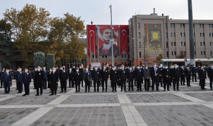 Eskişehir’de 10 Kasım Atatürk’ü anma töreni düzenlendi