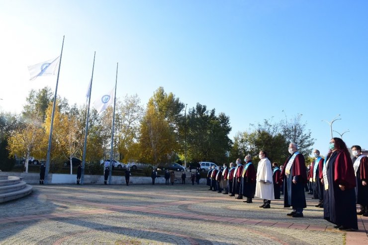 ESOGÜ’de büyük önder Mustafa Kemal Atatürk’ü anma töreni