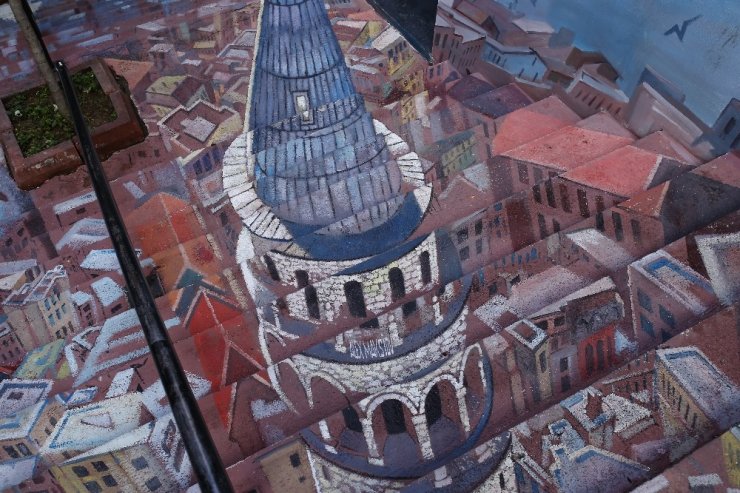 Beyoğlu’nda merdivenler sanata dönüştü