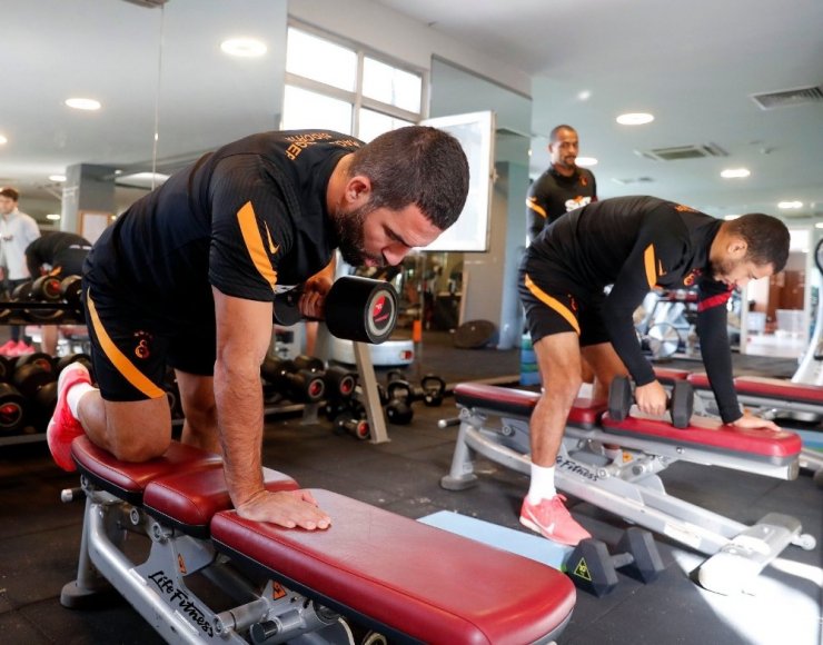 Galatasaray, Kayserispor hazırlıklarına devam etti