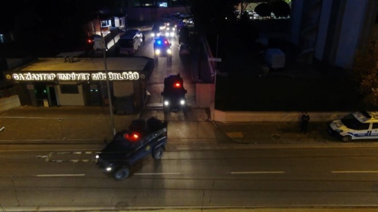 Organize suç örgütü film gibi operasyonla çökertildi