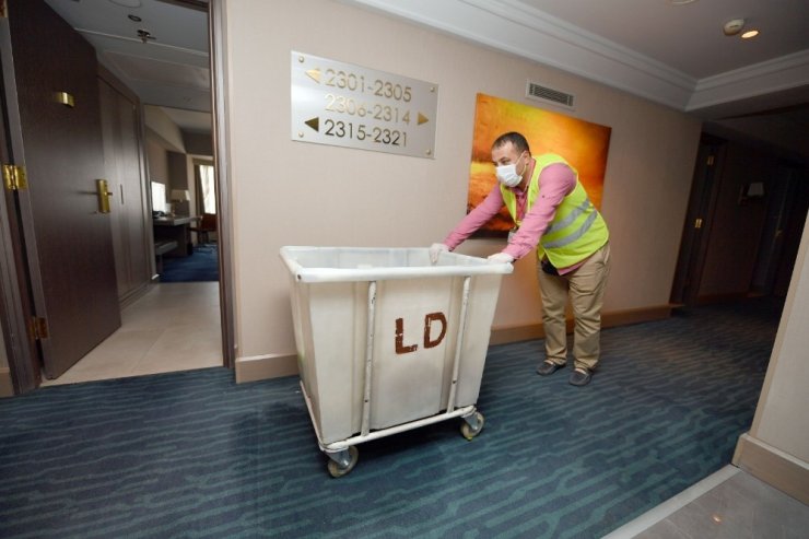 Başkan Soyer, depremzedelere seslendi: “Sizleri bu konutlara davet ediyoruz”