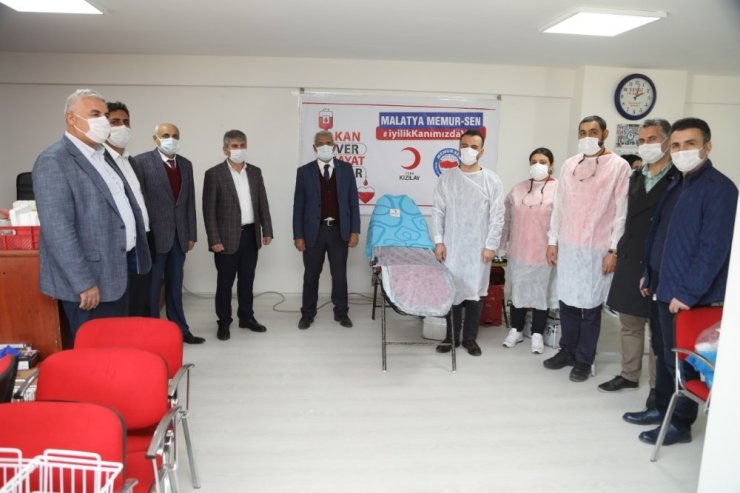 Güder’den kan bağışı kampanyasına destek