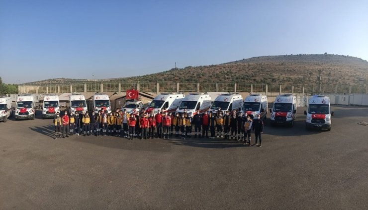 Sınırda nöbet tutan UMKE ekibi Ata’yı andı