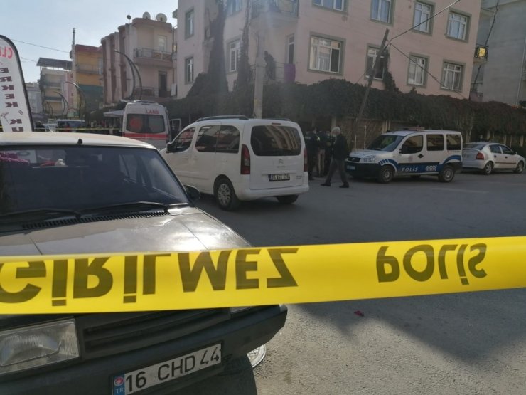 Kahvehanede silahlı saldırıya uğrayan davulcu öldürüldü