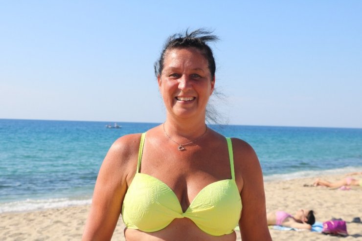 Antalya’da deniz keyfi devam ediyor