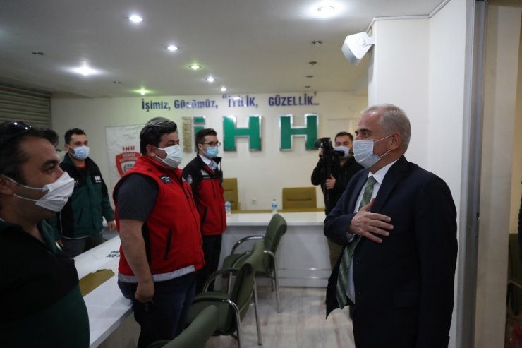 Başkan Zolan, İzmir depreminin kahramanlarını ziyaret etti