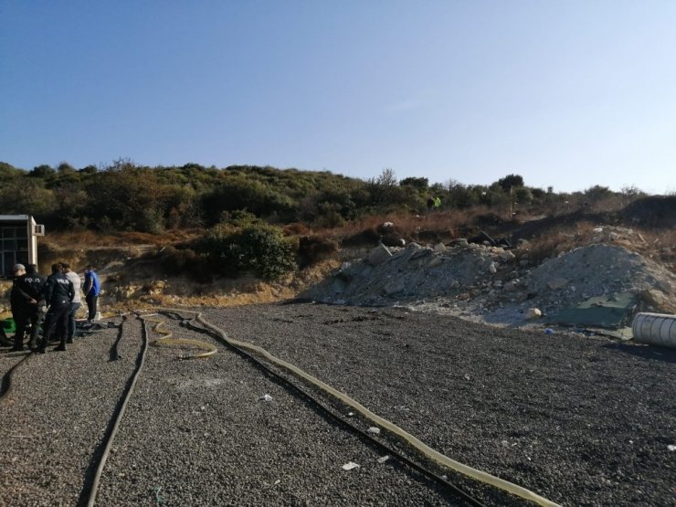 İzmir’de petrol boru hattında hırsızlık: Suçüstü yakalandılar