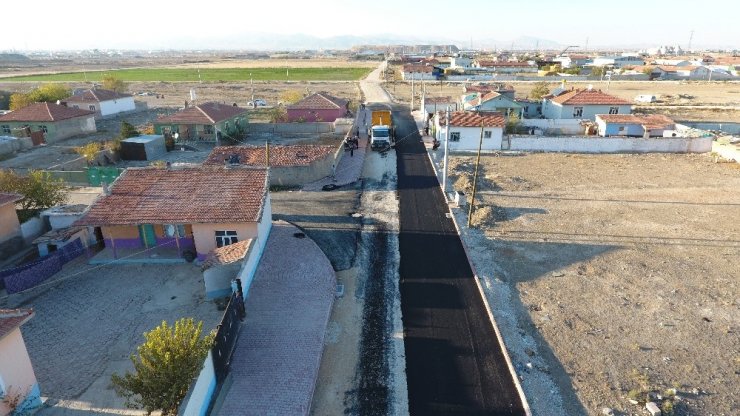 Karatay’da 200 bin ton asfalt hedefi aşıldı