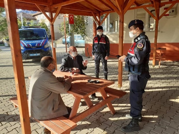 Kaymakam Açıkgöz uyardı "Vaka sayısında artış yaşanıyor"