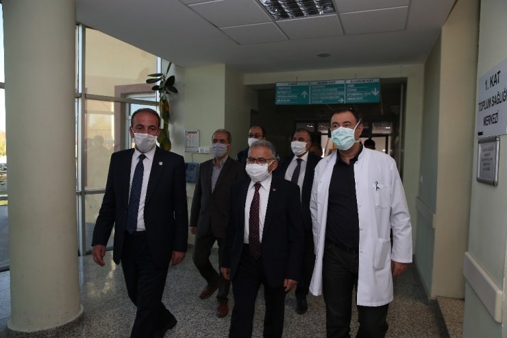 Tomarza’da Büyükkılıç rüzgarı