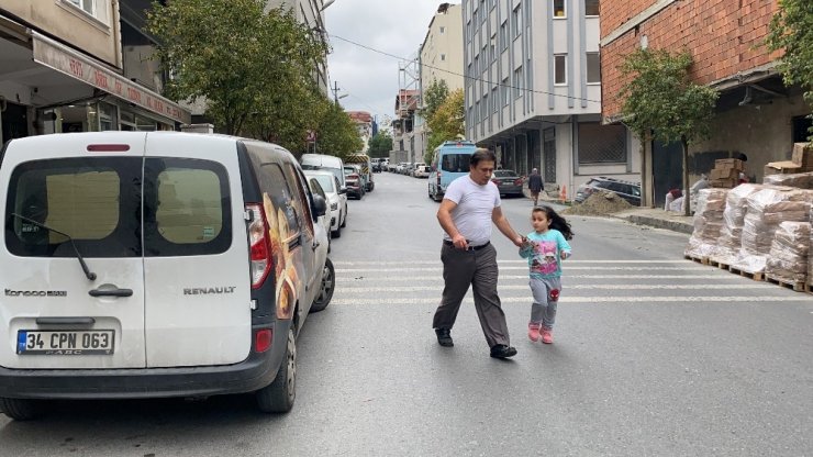Kağıthane’de forkliftin 9 yaşındaki kıza çarpma anı kamerada